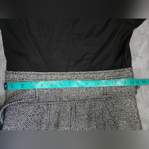 Ecocci Black and Grey Ruffled Cotton Top And Wool Blend Bottom Dress. Size 0 - Picture 12 of 13